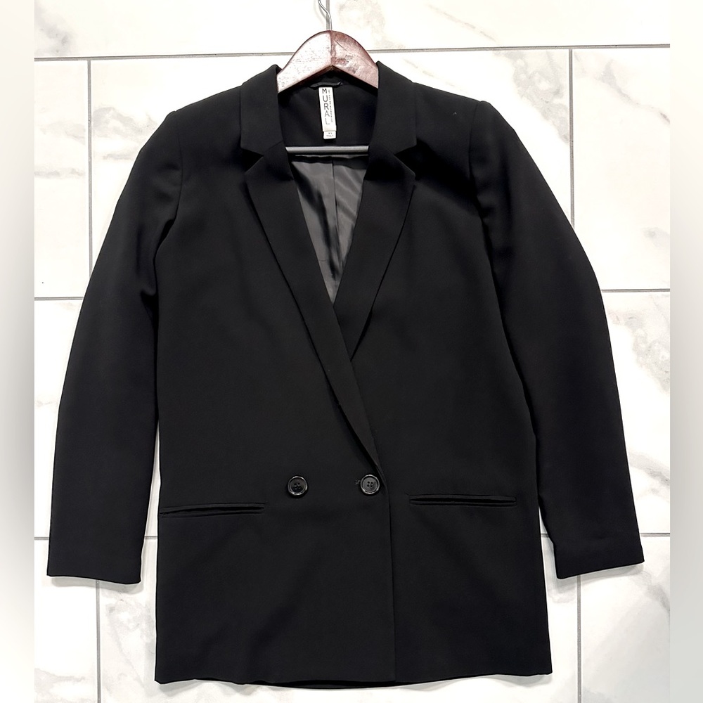 Mural oversized double breasted black women’s blazer, size XS